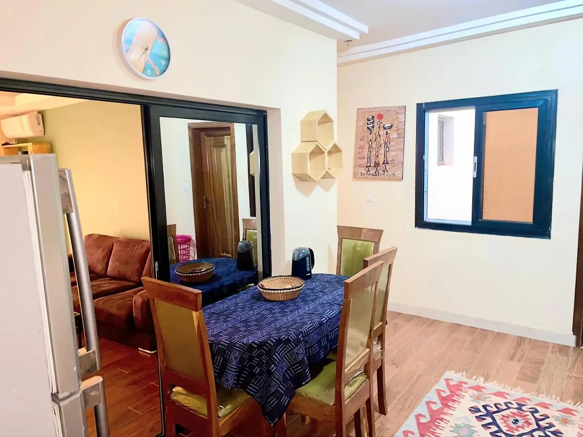 2 Chambres Salon Cite Touba Mamelle Dakar 0*,  Senegal